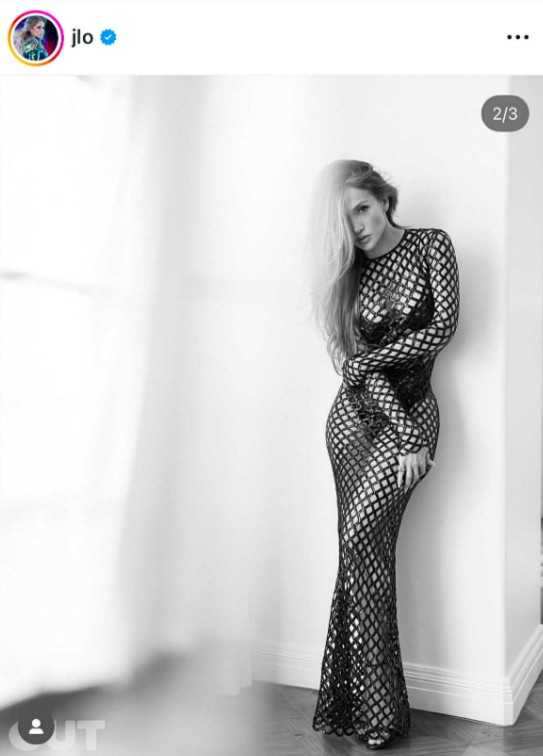 Jennifer Lopez meztelenruhájáért egyenesen rajongunk