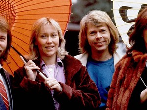 Eszméletlen: 36 év után újra együtt az Abba