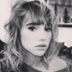 Suki Waterhouse borzosan sem szégyelli magát.