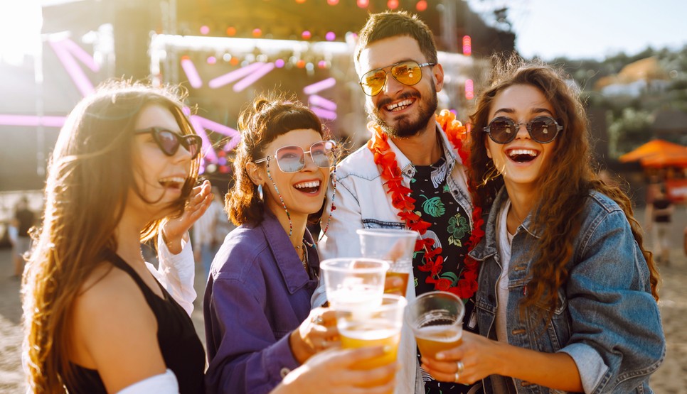 A fesztivál utáni biztonságos hazajutást segíti az AVON programja