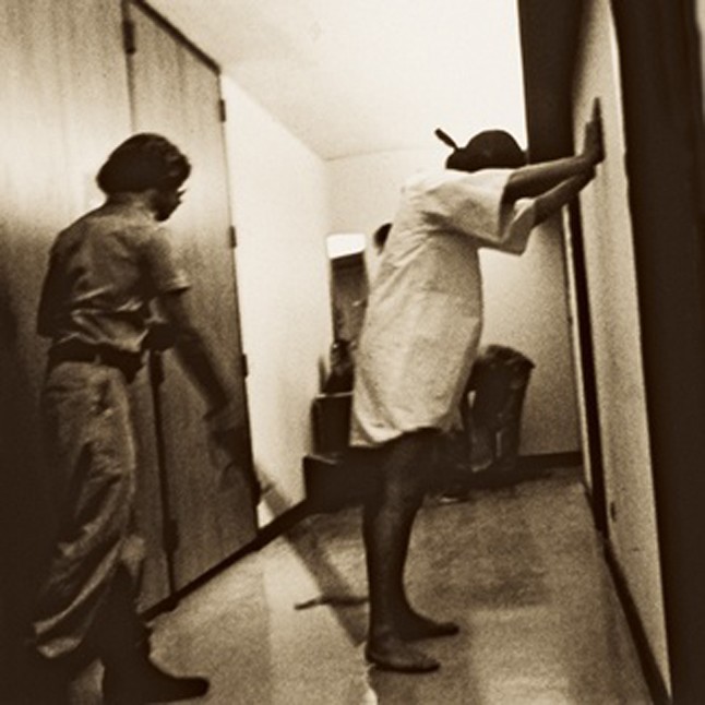 Kegyetlen szerepek vagy kegyetlen emberek?