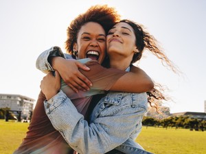 6 passzív-agresszív kifejezés, ami a legszorosabb emberi kapcsolatokat is tönkreteheti