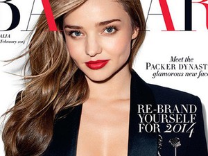 Miranda Kerr újabb topless pózolása