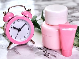 A cirkadián ritmus a bőr állapotát is befolyásolja - szakértő magyarázza el, hogy fordítsd a javadra