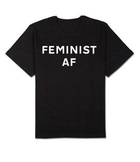 JONATHAN SIMKHAI 95 dollár https://jonathansimkhai.com/products/feminist-af-tee