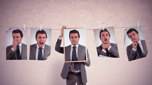 Torz a világ! (De mi tesszük azzá)