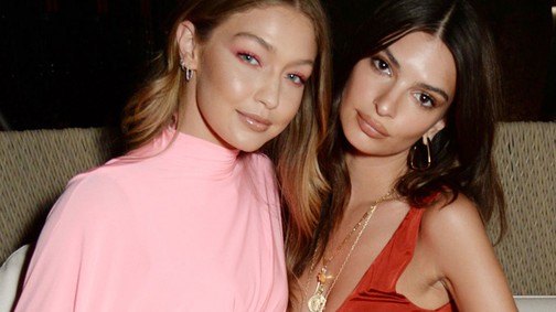 Gigi Hadid bikiniben teljes ellentéte Emily Ratajkowskinak!