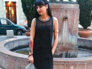 Sportos kis feketében Evelin