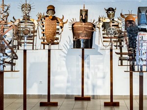 Súlyos női sorsok, belénk nevelt szégyenérzet –  Rabóczky Judit kiállítása kihagyhatatlan