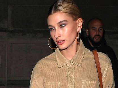 Hailey Bieber négy ultramenő szettel bizonyította, hogy egy igazi stíluskirálynő