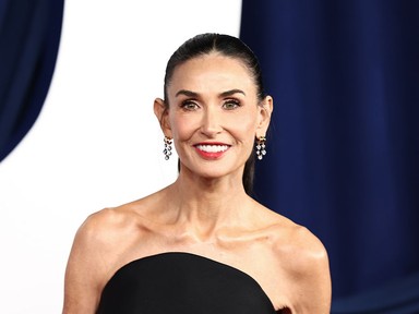 Demi Moore álomszép szettben tündökölt a GLAMOUR Women of the Year gáláján, csak úgy áradt belőle a sikk