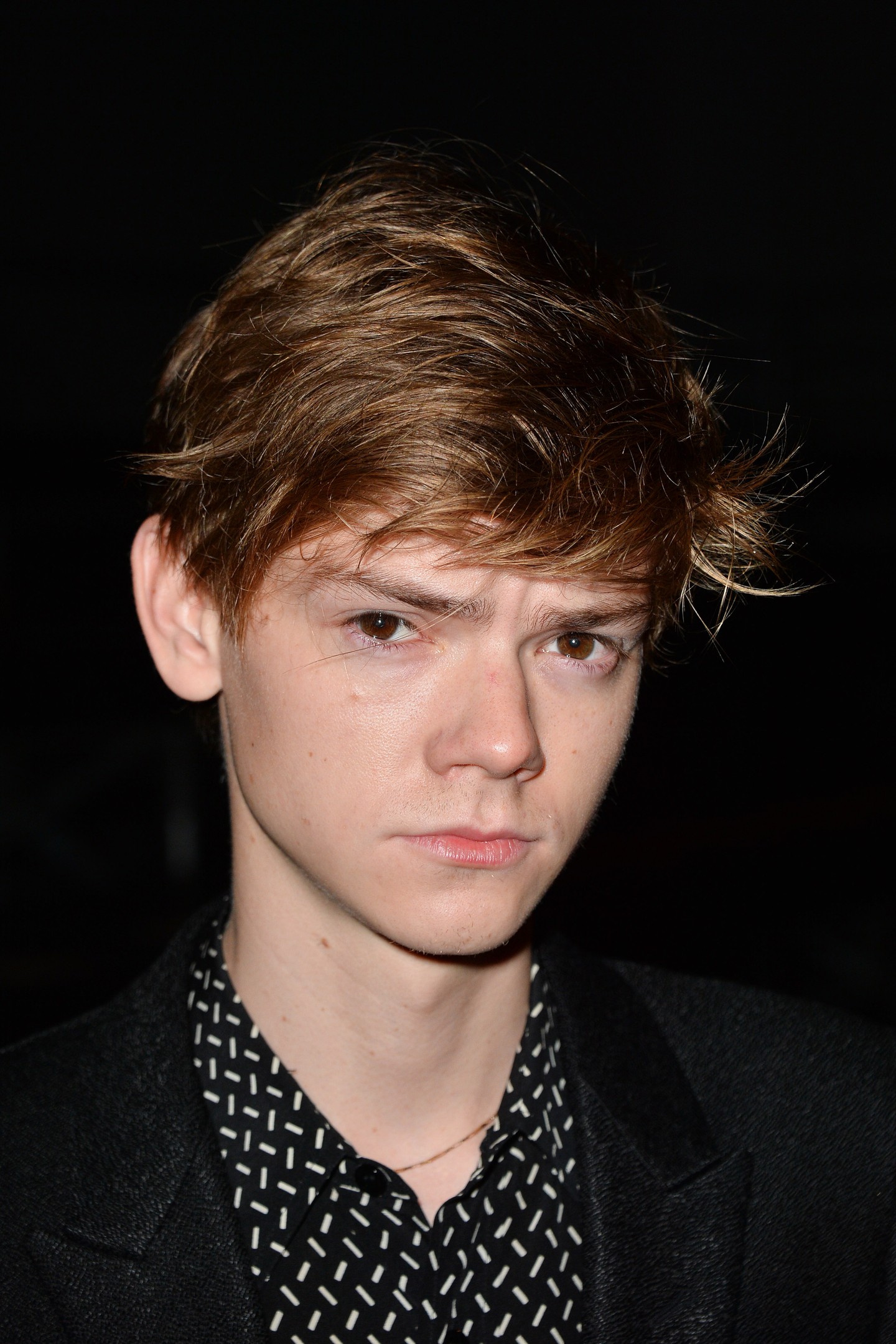 Thomas Brodie Sangster 2015-ben Párizsban
