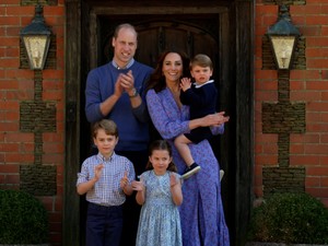 A legcukibb dolog ma: György herceg öltönyben szurkol az angol-német meccsen