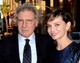 Harrison Ford és Calista Flockhart – 22 évA két színész 2002-ben a Golden Globe-on találkozott egymással, majd 7 és fél év randizás után, 2009-ben, Valentin-napon került sor az eljegyzésre. Még abban az évben megtartották az esküvőt, a pár pedig örökbefogadott egy fiút is.