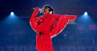 Mennyi pénzt kapnak a Super Bowl sztárfellépői, és Rihanna miért nem kapott semmit?