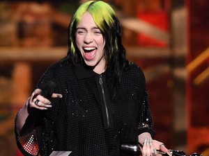 Optikai illúzió: Billie Eilish cipőjének színét találgatja a fél világ
