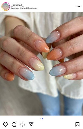 Halvány pasztell színek azoknak, akik egy kis frissességre vágynak a nude alap mellé. Hát nem meseszép?