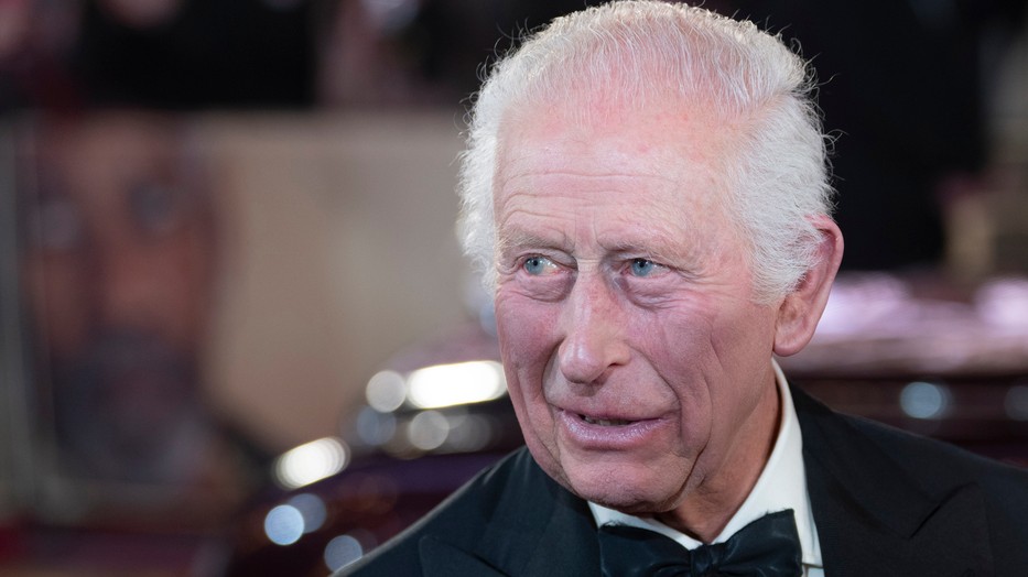 Károly királynak csak úgy potyogtak a könnyei