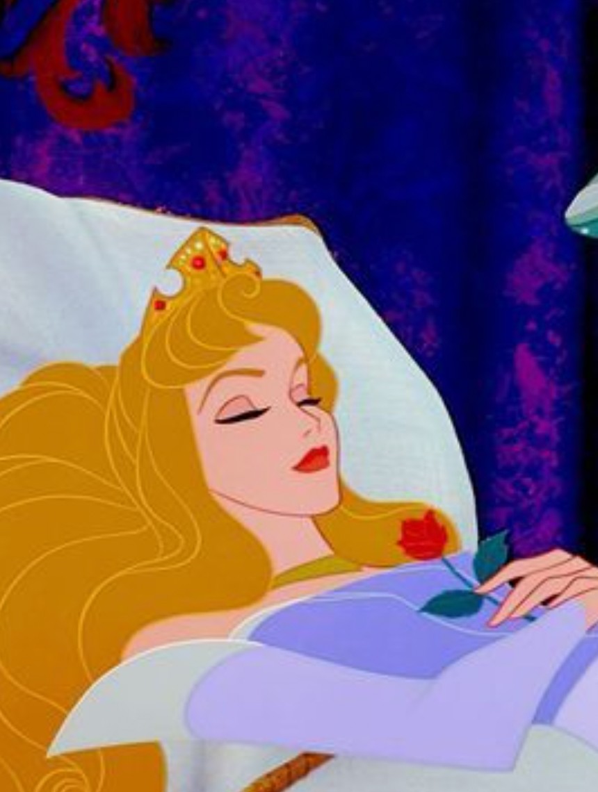 Csipkerózsika is tisztában volt vele, milyen pozícióban kell 100 évet átaludni!