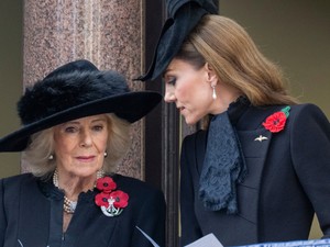 Ilyen valójában Katalin hercegné és Kamilla királyné kapcsolata, testbeszéd-szakértő elemezte a viselkedésüket