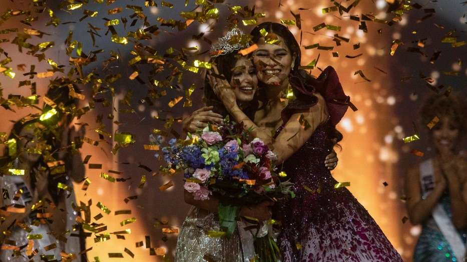 Ő a világ legszebb nője: Harnaaz Sandhu nyerte a Miss Universe versenyt