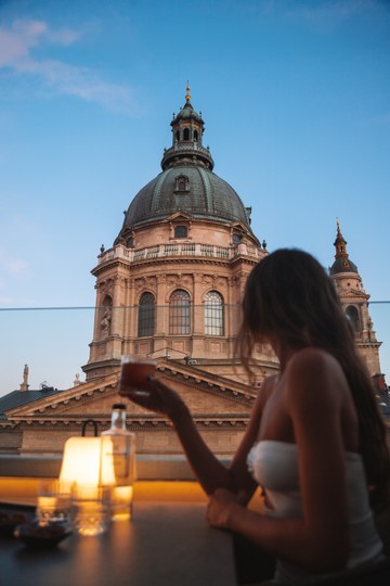 Az ISSEI Skybar & Restaurant-ból eléd táruló kilátást egyszerűen nem semmivel nem lehet felülmúlni