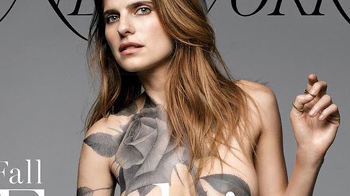 Pucéran pózol a sorozatsztár