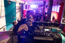 DJ Yamina fergeteges bulihangulatot varázsolt