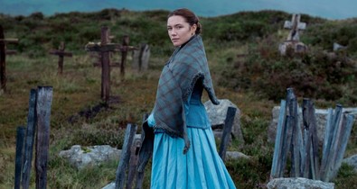 Florence Pugh szép csendben a Netflixre szállította az ősz legjobb filmjét, A csodát