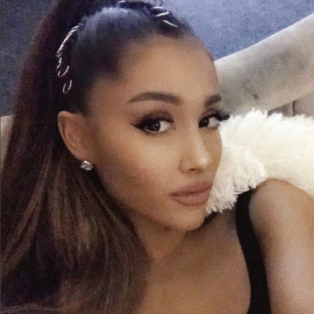Ariana Grande hajékszer