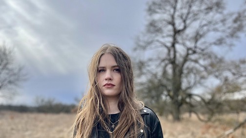 Luca Itt hagytál című új dalában saját démonáról énekel