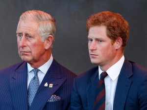 Szívszorító, hogyan tudta meg Harry herceg, hogy kórházba került édesapja, Károly király