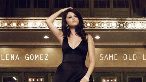 Nagyon szurkoltunk, nehogy kiessenek Selena Gomez cicijei