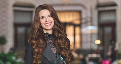 A nő, aki a Greshamhoz csábította Palvin Barbarát: ismerd meg Esküdt Judit pr-vezetőt!