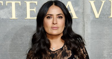 Hihetetlen! Salma Hayek felismerhetetlen szőke hajjal