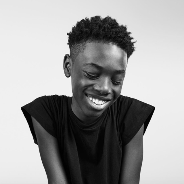 Holdfény, Calvin Klein