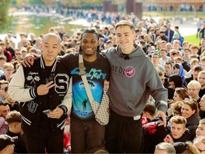 Több ezres sorok a Millenárison, világhírű sneaker legendák és extrém sneakerek: ilyen volt a Sneakerness Budapest 2024