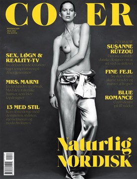 A norvég modell, Iselin Steiro idén márciusban pózolt félmeztelenül.