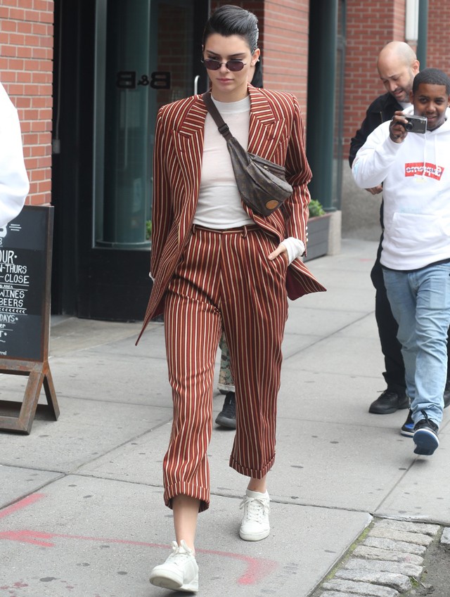 Kendall Jenner fiús utcai szettje