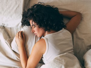 Kiderült, melyik életkorban mennyit kell aludni a teljes regenerálódáshoz