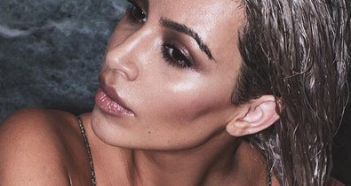 Hűha! Lady Gaga már teljesen úgy néz ki, mint Kim Kardashian!