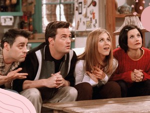 Kiszivárgott az első fotó az új Jóbarátok epizódból, és mindenkit teljesen összezavart