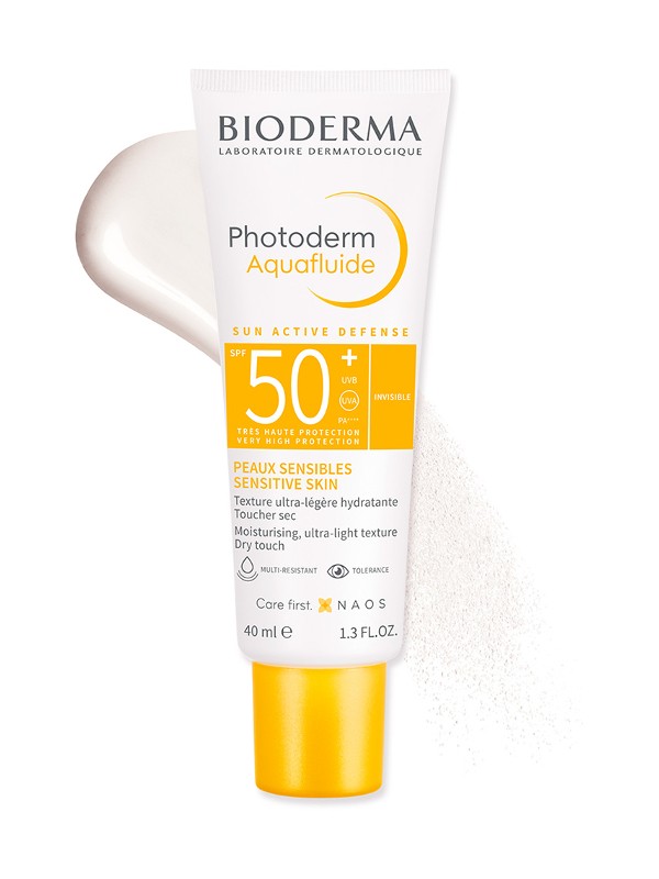 Photoderm Aquafluide SPF50+ színtelen fényvédő BIODERMA 5160 Ft/40 ml - dermashop.hu