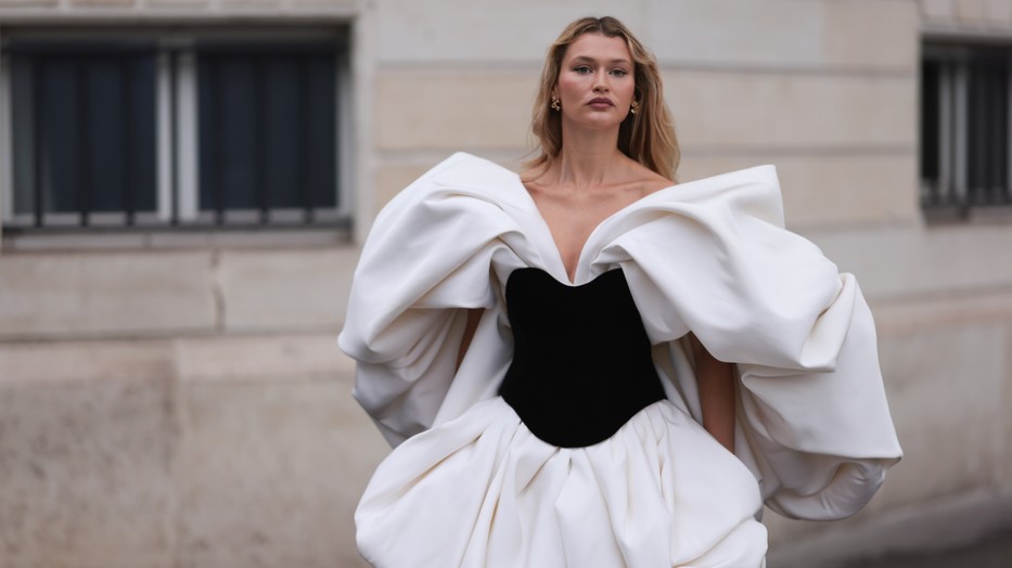 Csapj le a szezon legtündöklőbb ruháira a GLAMOUR-napok X-mas Week alatt!