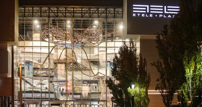 Mesés karácsonyi programokkal vár az Etele Plaza!