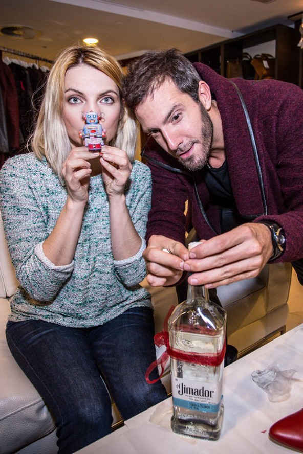 Lakberendezőként debütált az ismert tervező