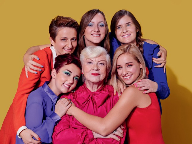 Magyar lány az AVON kampányában