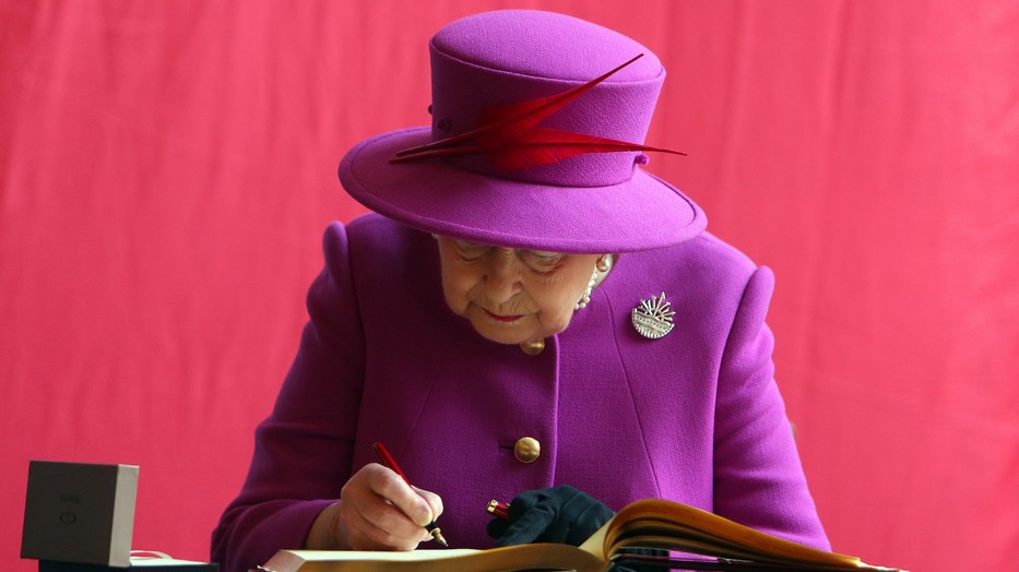 Erzsébet királynő még a halála előtti napon is írt pár sort a naplójába
