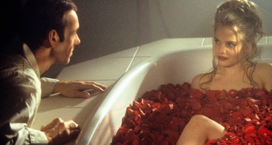 A történelem vége a ’90-es évek filmjeiben egy „kiégett” millennial szemszögéből - beszélgetés Szirmai Gergely filmkritikussal