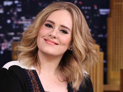 Adele 20 kilót fogyott, rajongói pedig teljesen kiakadtak új fotói miatt